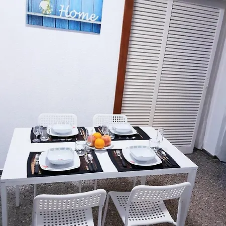 شقة Orbis Holidays Fenals-costa Brava Vacances